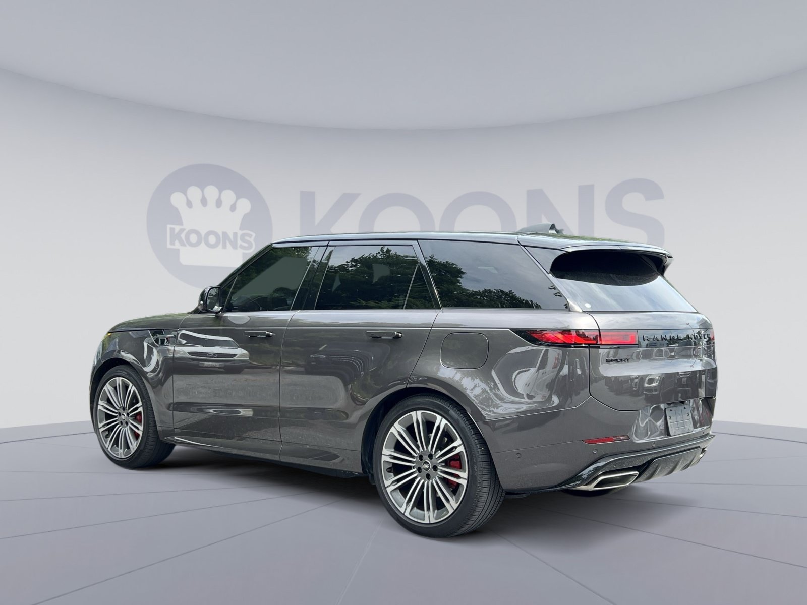 Used 2025 Land Rover Range Rover Sport Dynamic SE AWD/4WD image 8