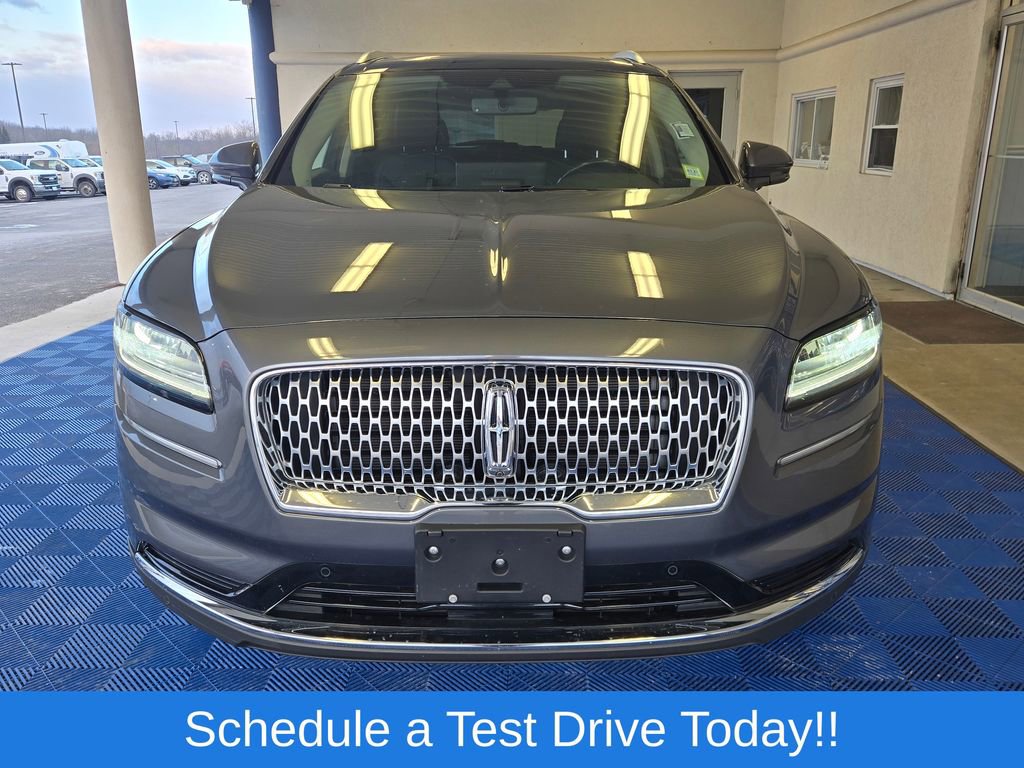 Used 2022 Lincoln Nautilus Reserve w/ Equipment Group 201A image 3