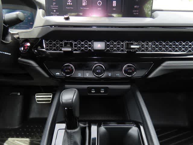 Used 2024 Honda Accord Sport image 19