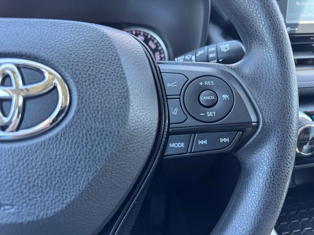 Used 2020 Toyota RAV4 XLE w/ Convenience Package AWD/4WD image 15