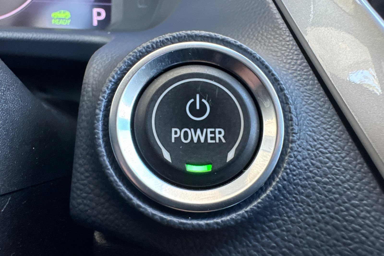 Used 2022 Chevrolet Bolt EUV Premier FWD image 23