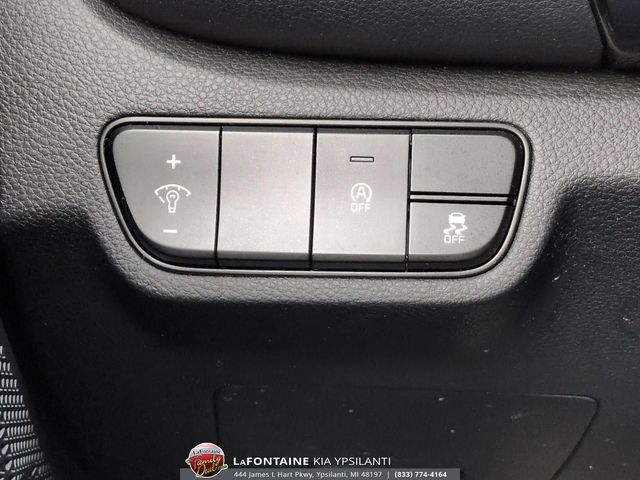 Used 2024 Kia Seltos S AWD/4WD image 18