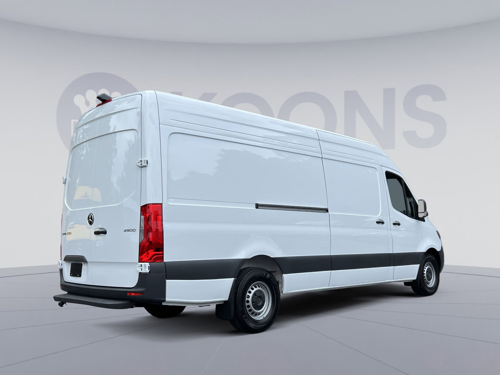 Used 2024 Mercedes-Benz Sprinter 2500 image 5