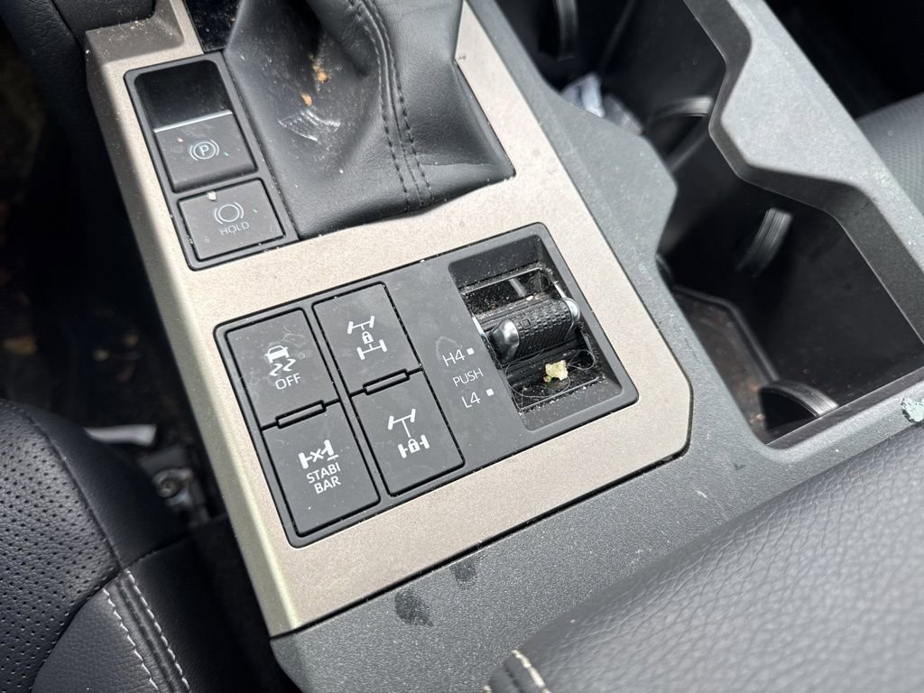 Used 2024 Toyota Land Cruiser image 8