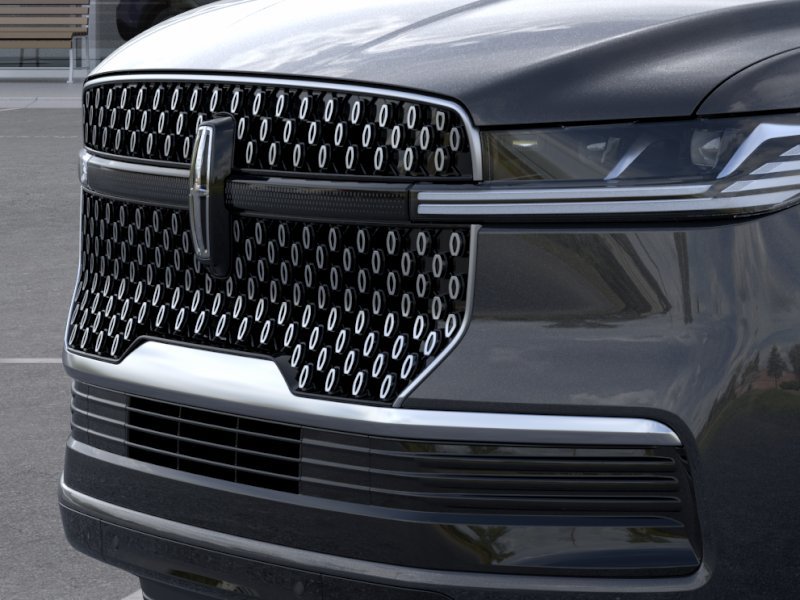 New 2026 Lincoln Navigator Reserve AWD/4WD image 39