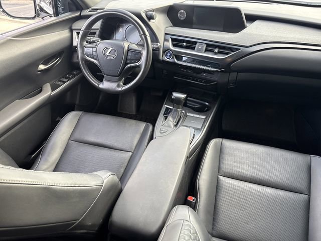 Used 2020 Lexus UX 250h w/ Premium Package image 22