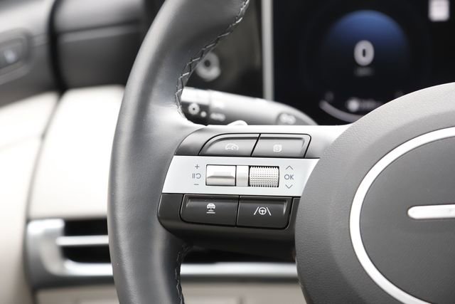 Certified 2025 Hyundai Tucson Limited image 21