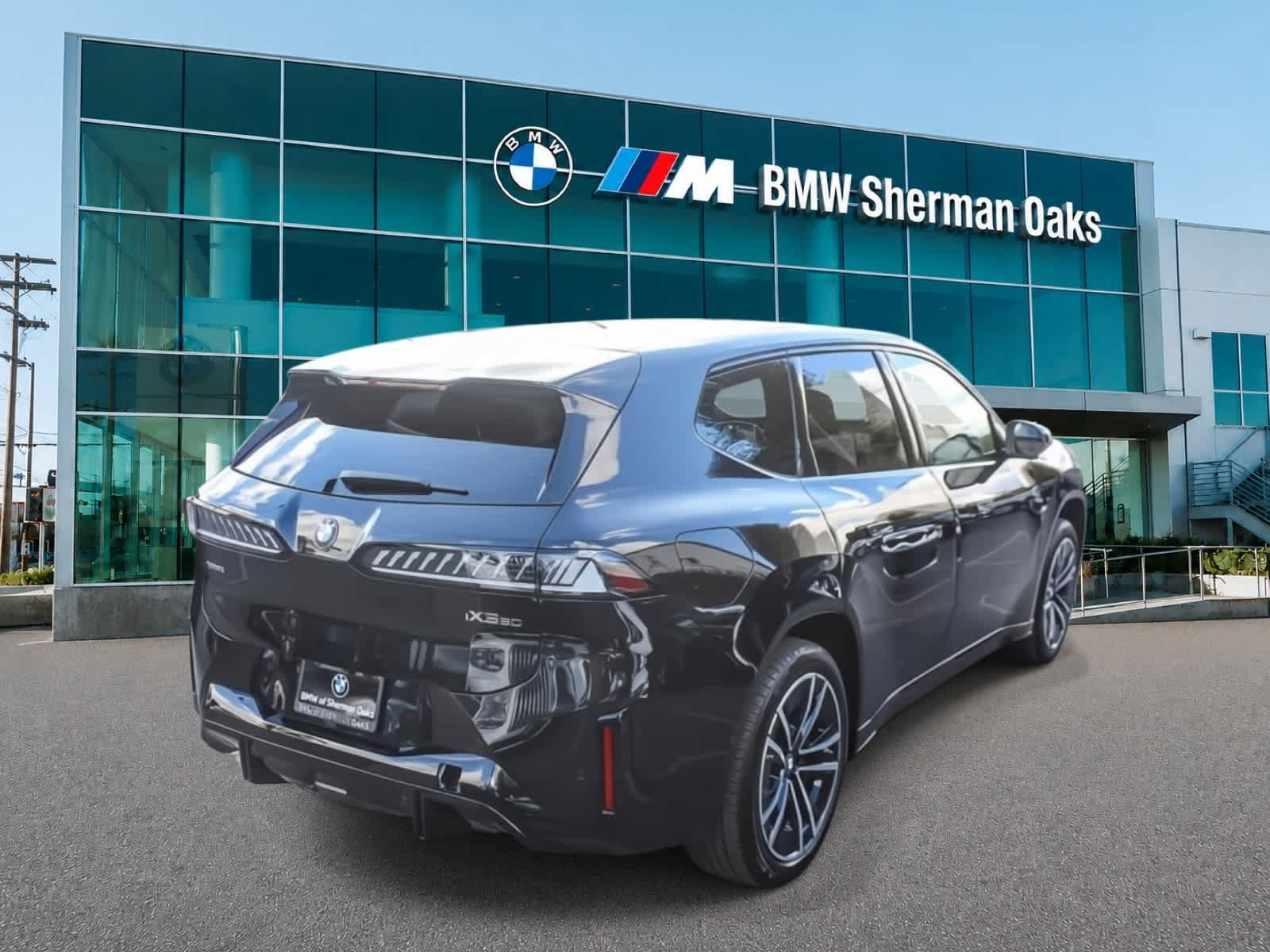 New 2027 BMW iX3 50 xDrive w/ M Sport Package AWD/4WD image 6
