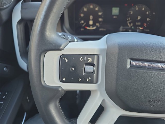 Used 2025 Land Rover Defender 110 S image 19
