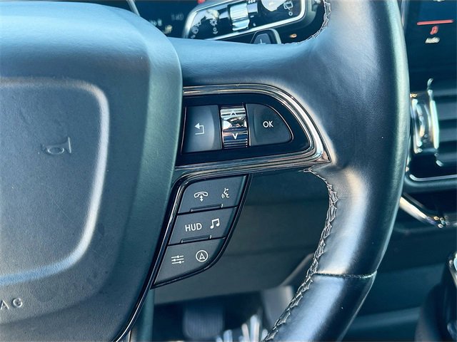 Used 2022 Lincoln Navigator L Reserve image 17