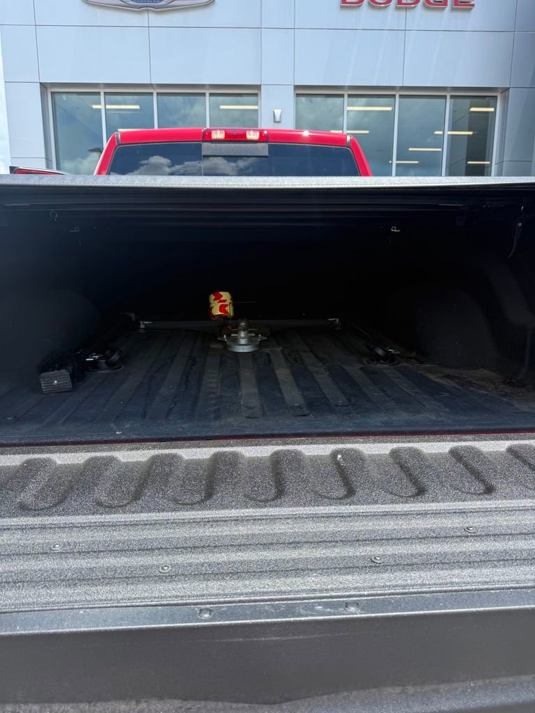 Used 2018 RAM 2500 Laramie AWD/4WD image 18