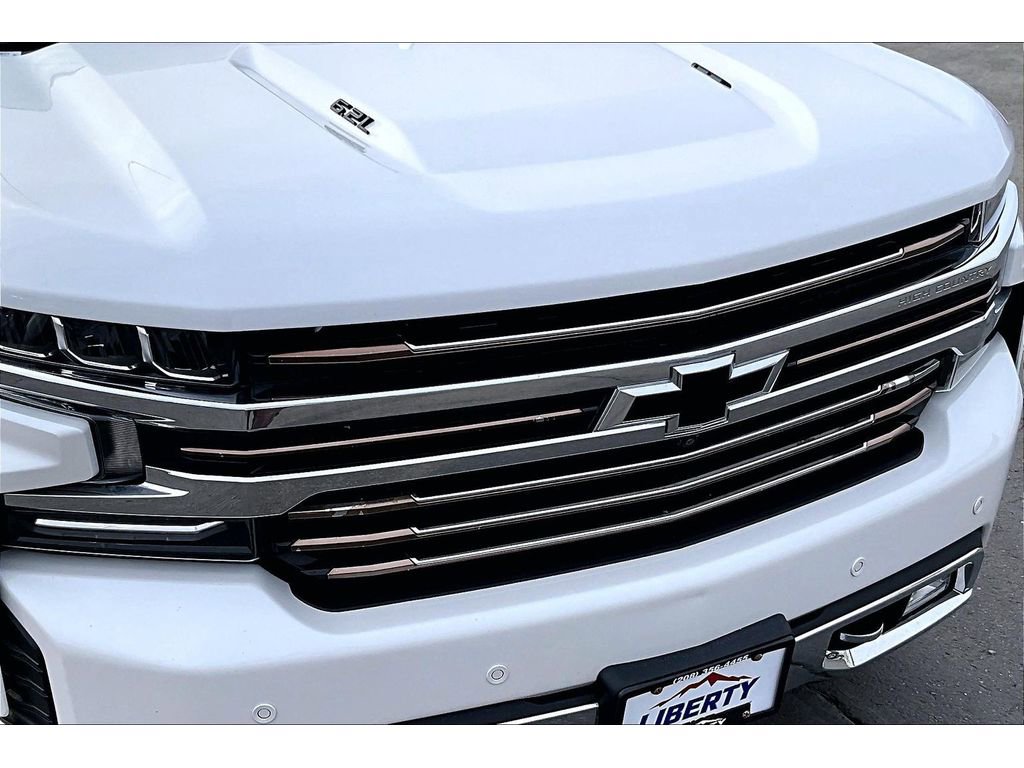 Used 2020 Chevrolet Silverado 1500 High Country w/ Technology Package image 30