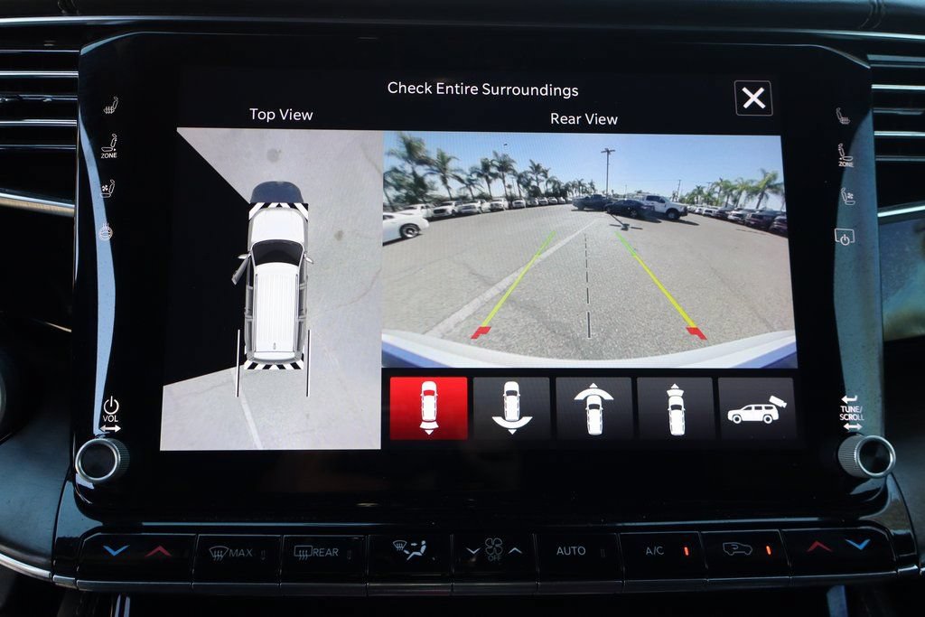Used 2022 Jeep Grand Wagoneer Series II w/ Convenience Group III AWD/4WD image 39