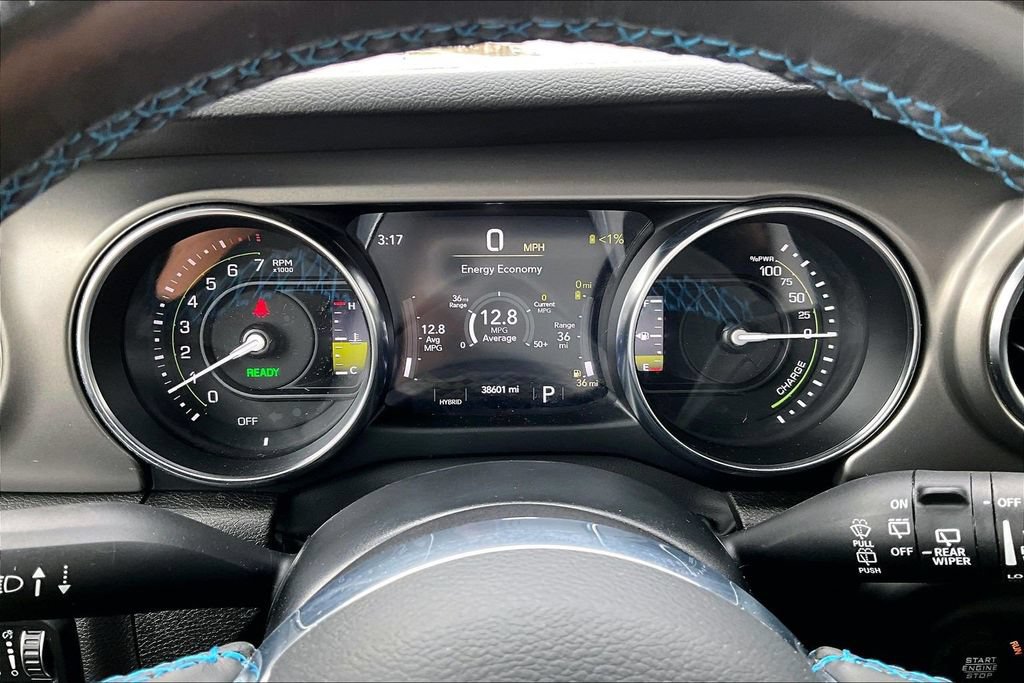 Used 2022 Jeep Wrangler Unlimited Rubicon 4xe w/ Cold Weather Group AWD/4WD image 19