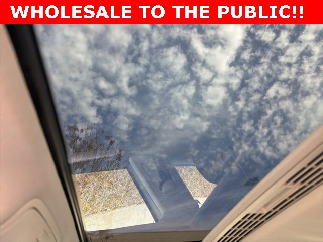 Used 2011 Volkswagen Golf 4-Door image 13