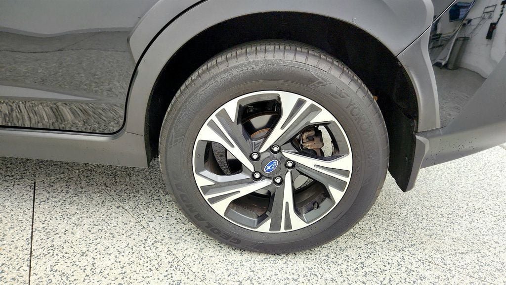 Used 2024 Subaru Crosstrek 2.0i Premium AWD/4WD image 9