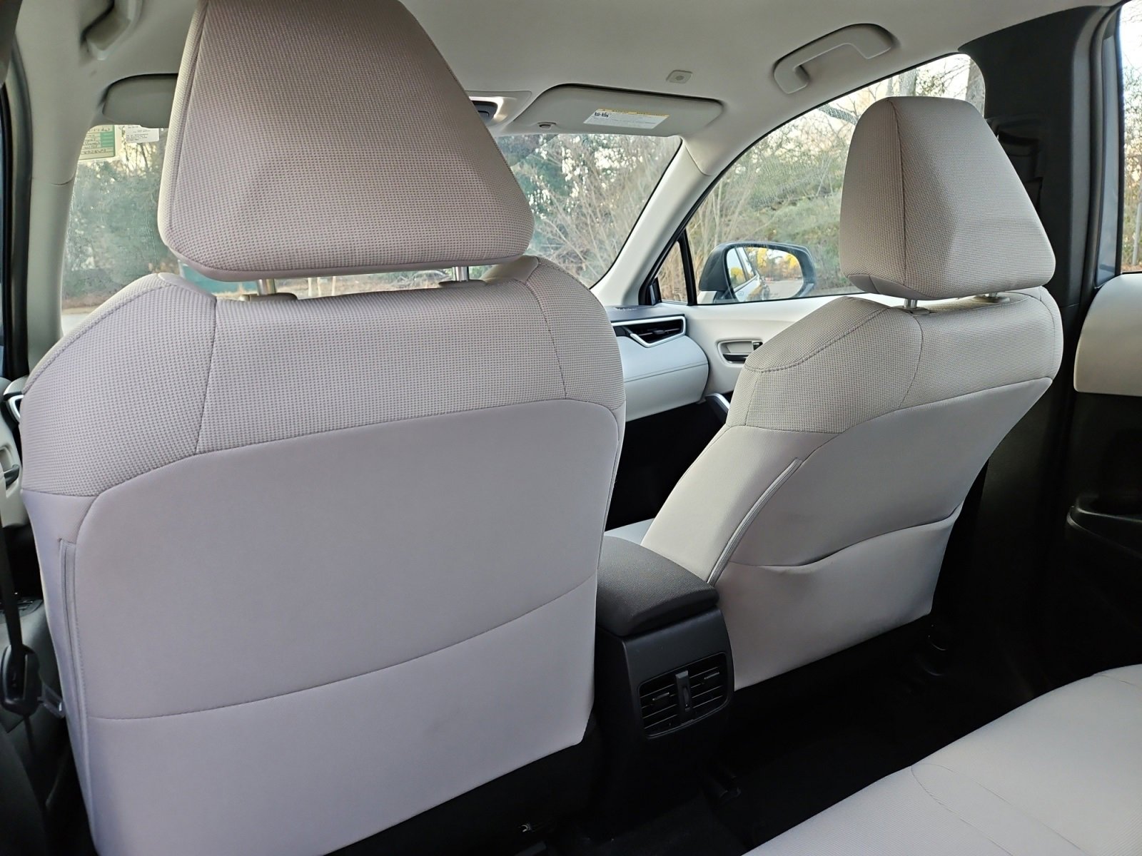 Used 2023 Toyota Corolla Cross L image 20