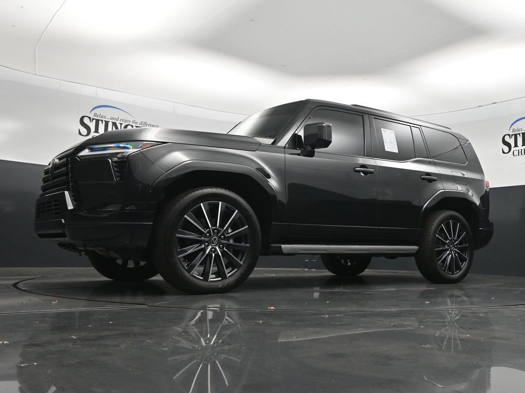 Used 2025 Lexus GX 550 w/ Cold Area Package AWD/4WD image 28