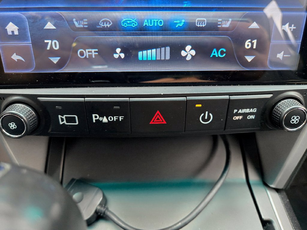 Used 2013 Ford Explorer XLT AWD/4WD image 34
