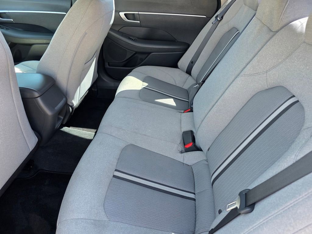 Used 2021 Hyundai Sonata SE image 15