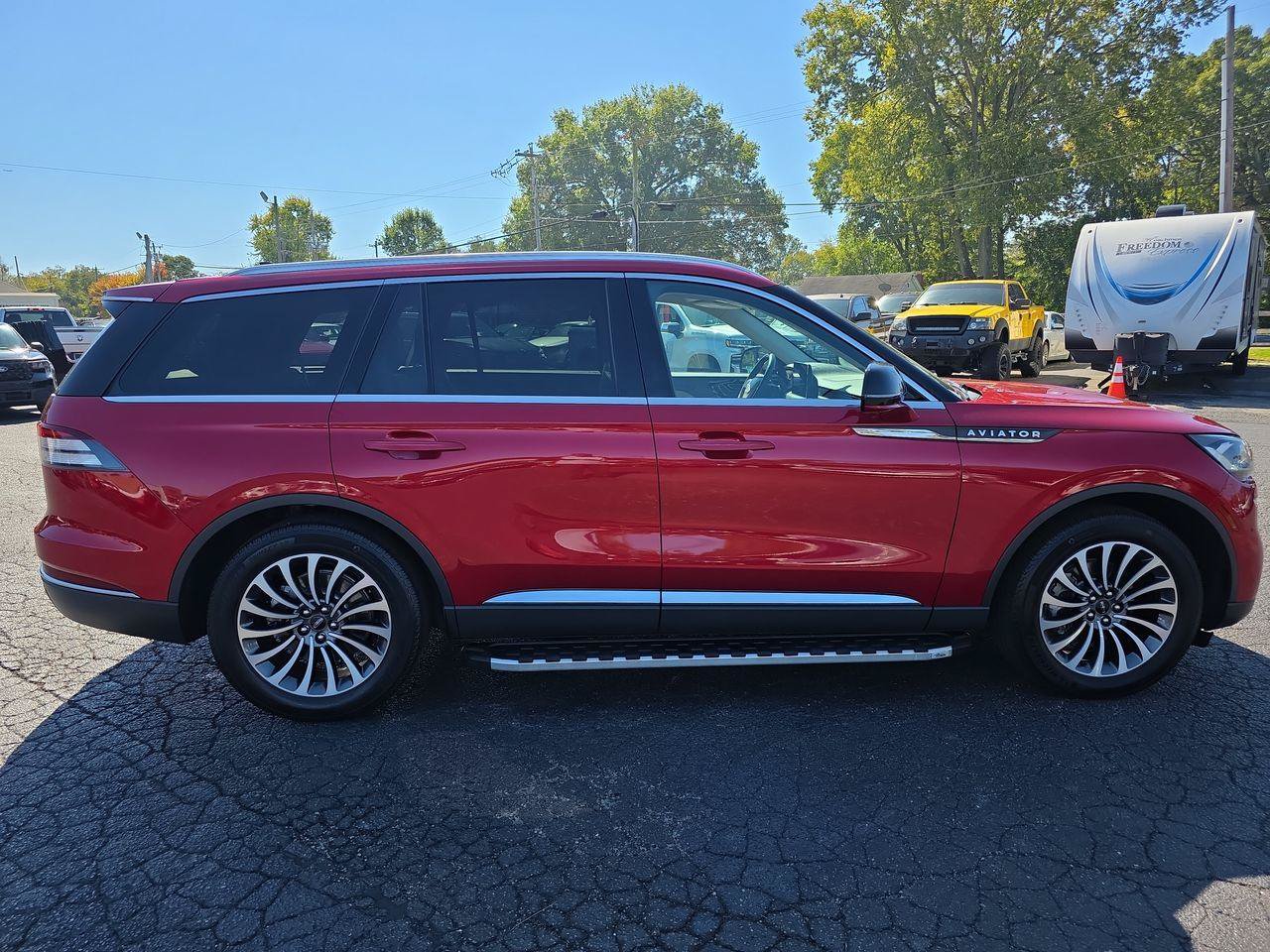 Used 2021 Lincoln Aviator Reserve w/ Equipment Group 201A AWD/4WD image 21