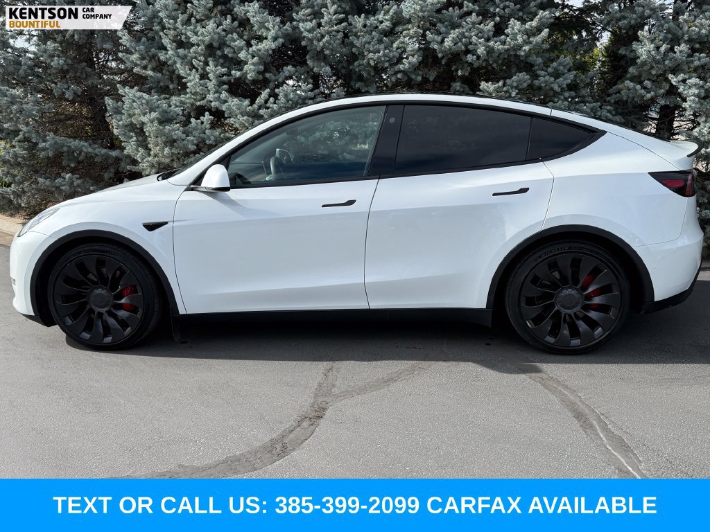 Used 2022 Tesla Model Y Performance AWD/4WD image 3