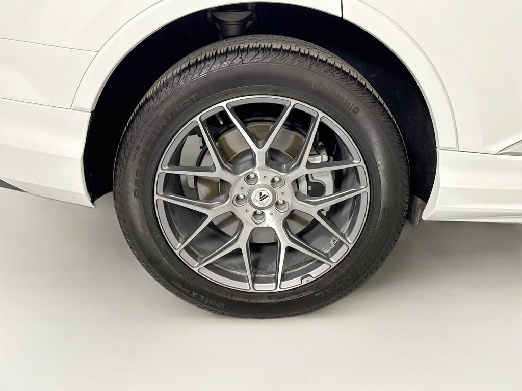 Used 2023 Audi Q7 3.0T Premium AWD/4WD image 34