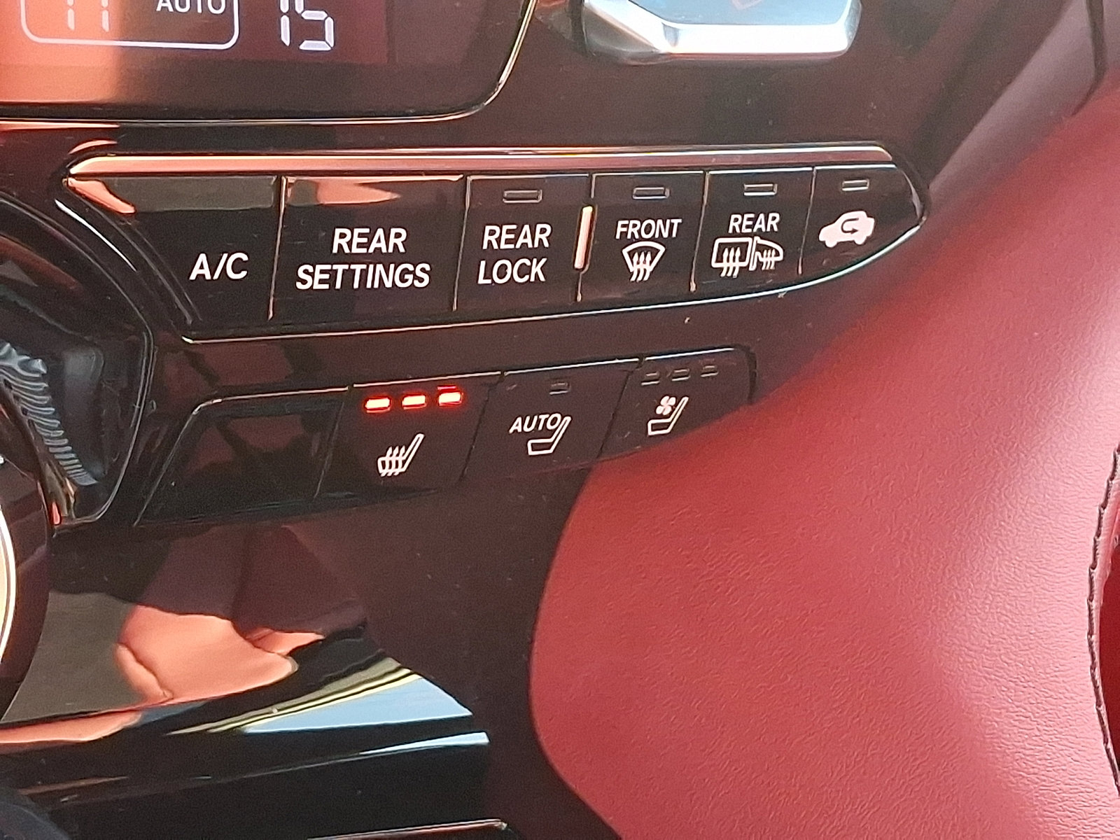 Used 2023 Acura MDX A-Spec image 25