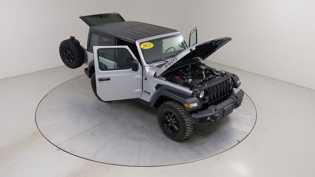 Used 2023 Jeep Wrangler Willys image 41