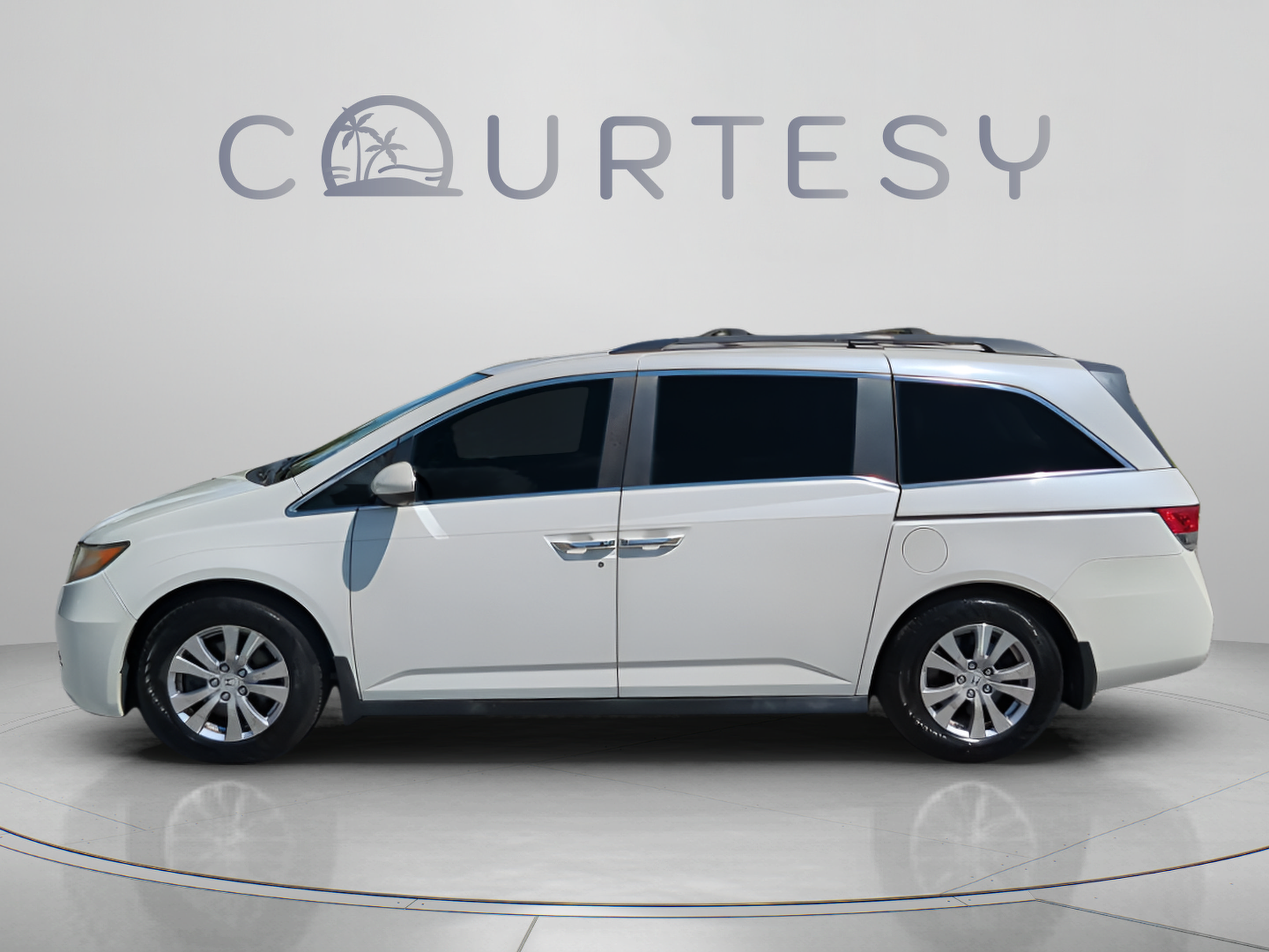 Used 2016 Honda Odyssey EX-L image 4