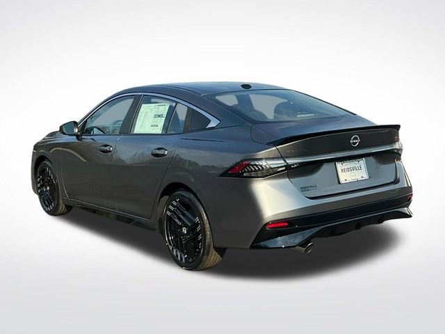 New 2026 Nissan Sentra SR w/ Floor Mat Package FWD image 5