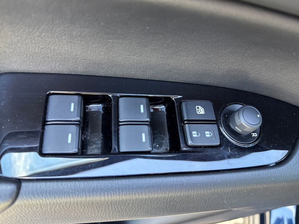 Used 2025 MAZDA CX-5 AWD 2.5 S w/ Preferred Package image 14