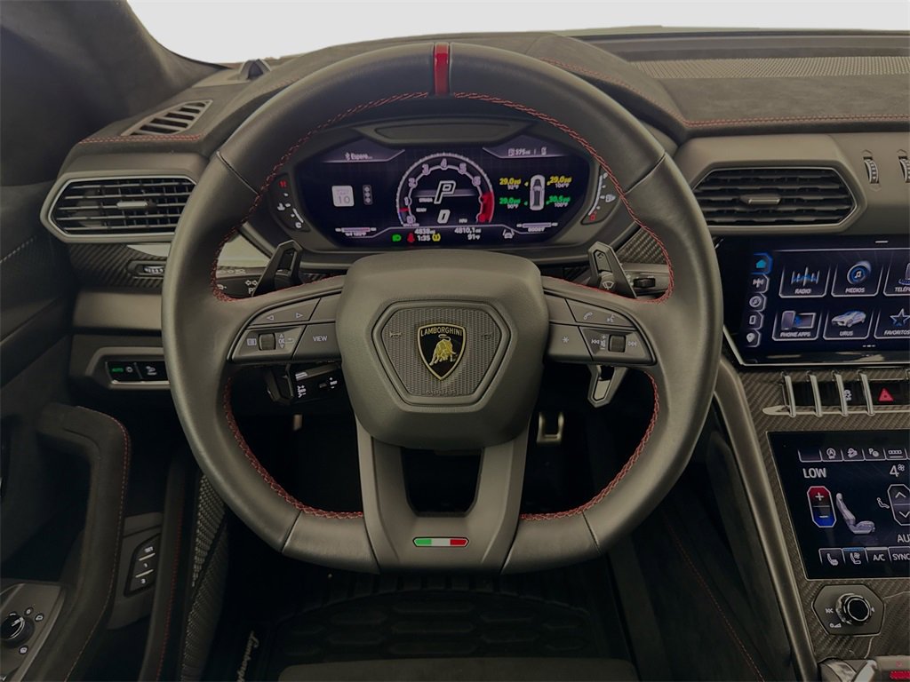 Used 2023 Lamborghini Urus Performante image 11