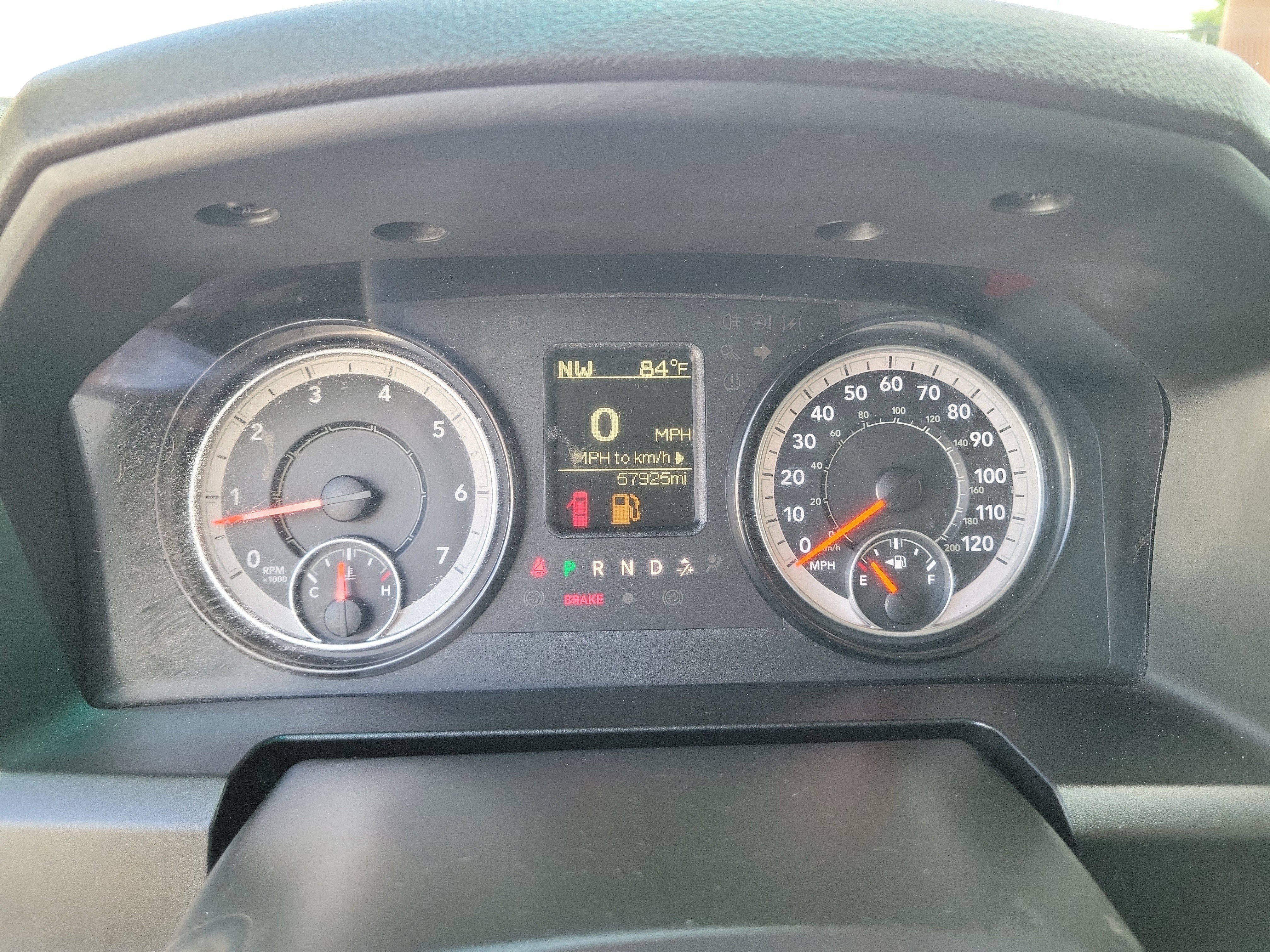 Used 2022 RAM 1500 Classic SLT AWD/4WD image 26