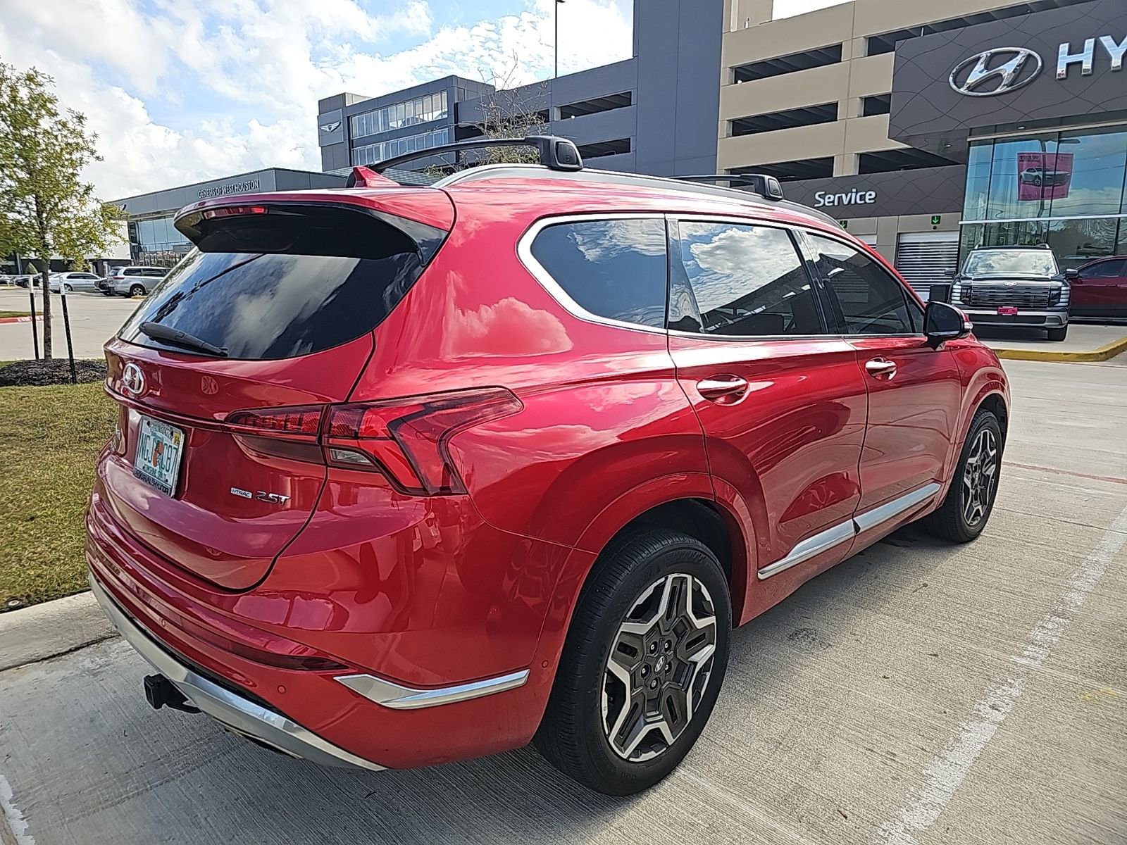 Used 2021 Hyundai Santa Fe Calligraphy image 4