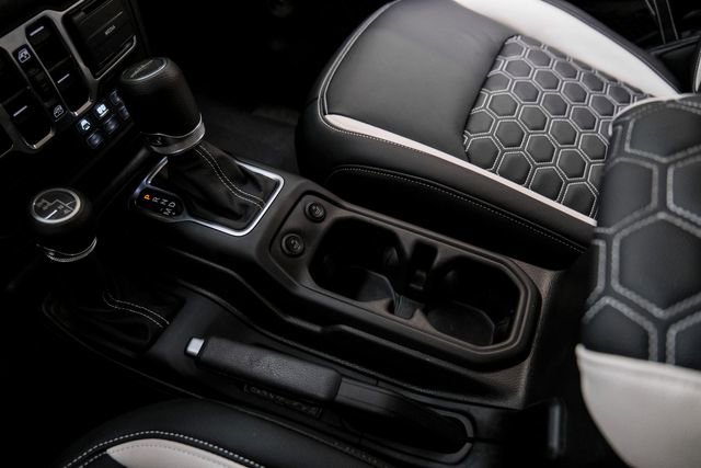 Used 2025 Jeep Gladiator Sport image 66