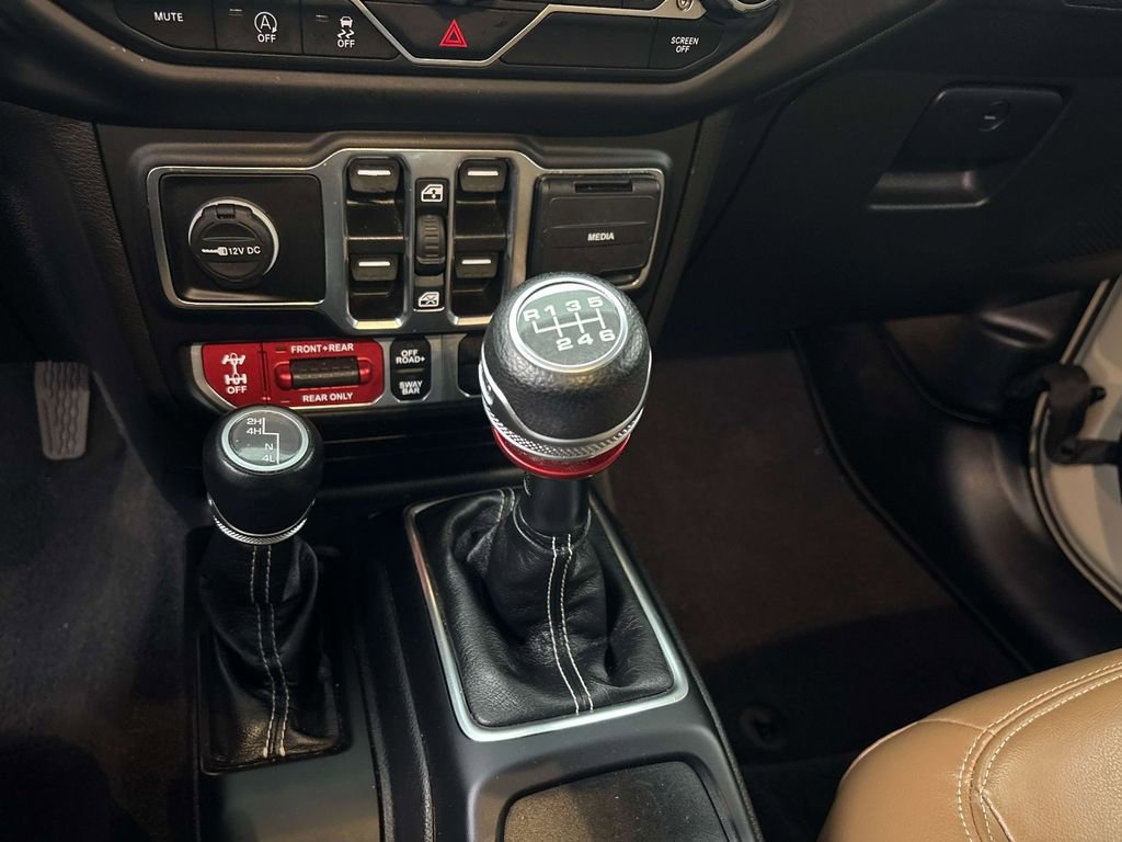 Used 2022 Jeep Gladiator Rubicon w/ LED Lighting Group image 24