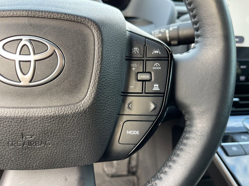 Used 2024 Toyota bZ4X Limited image 18