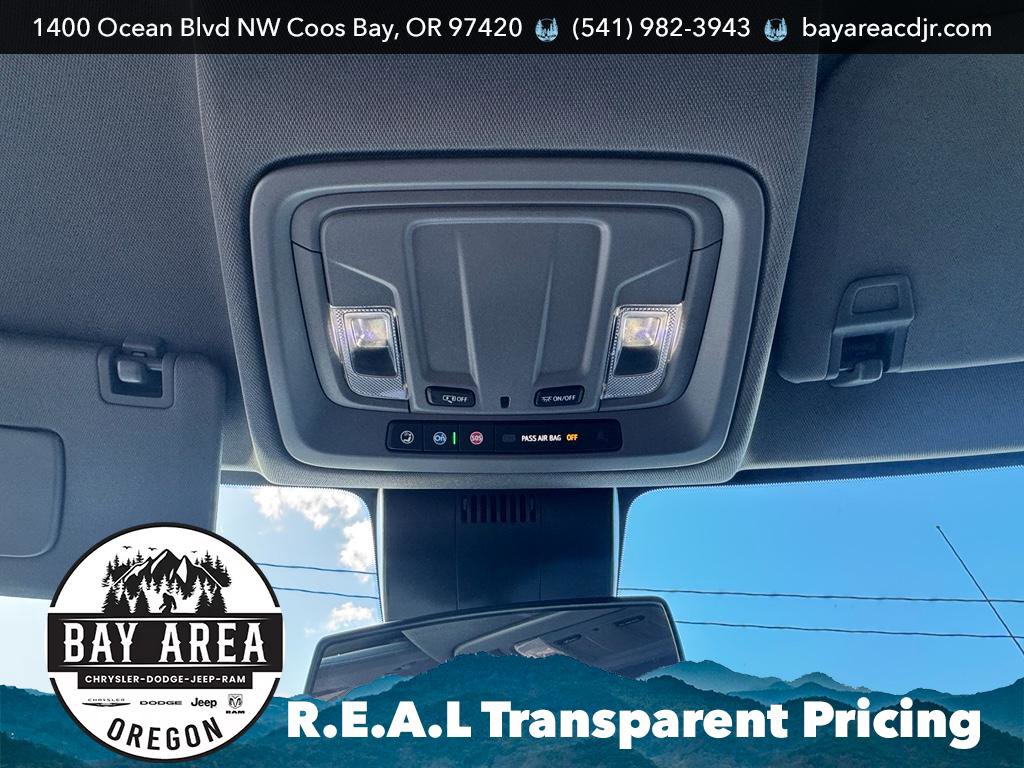 Used 2024 Chevrolet Silverado 1500 Custom image 18