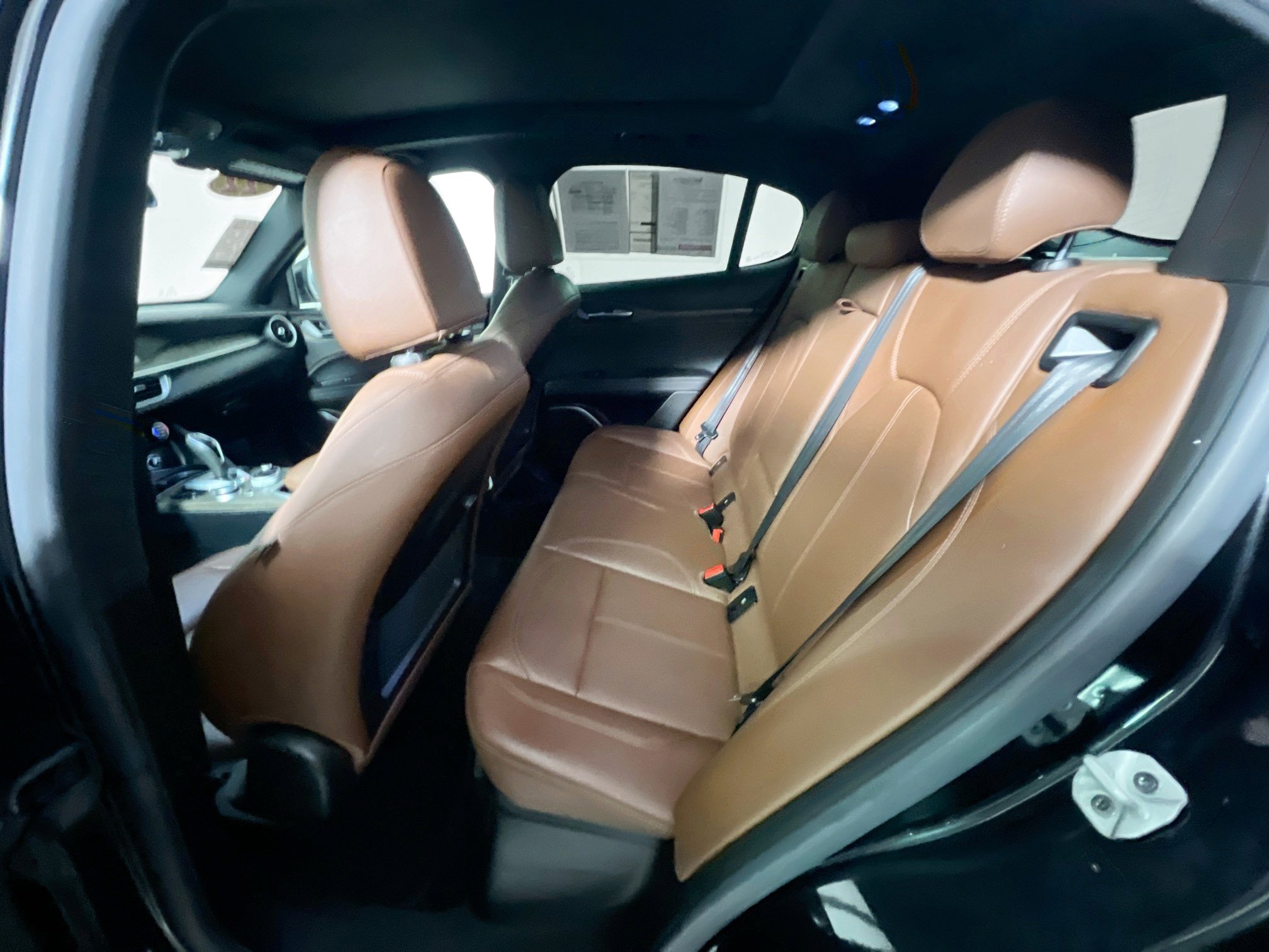 Used 2022 Alfa Romeo Stelvio Ti image 29