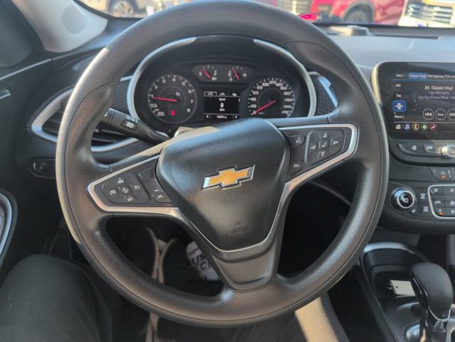 Used 2023 Chevrolet Malibu LT FWD image 16