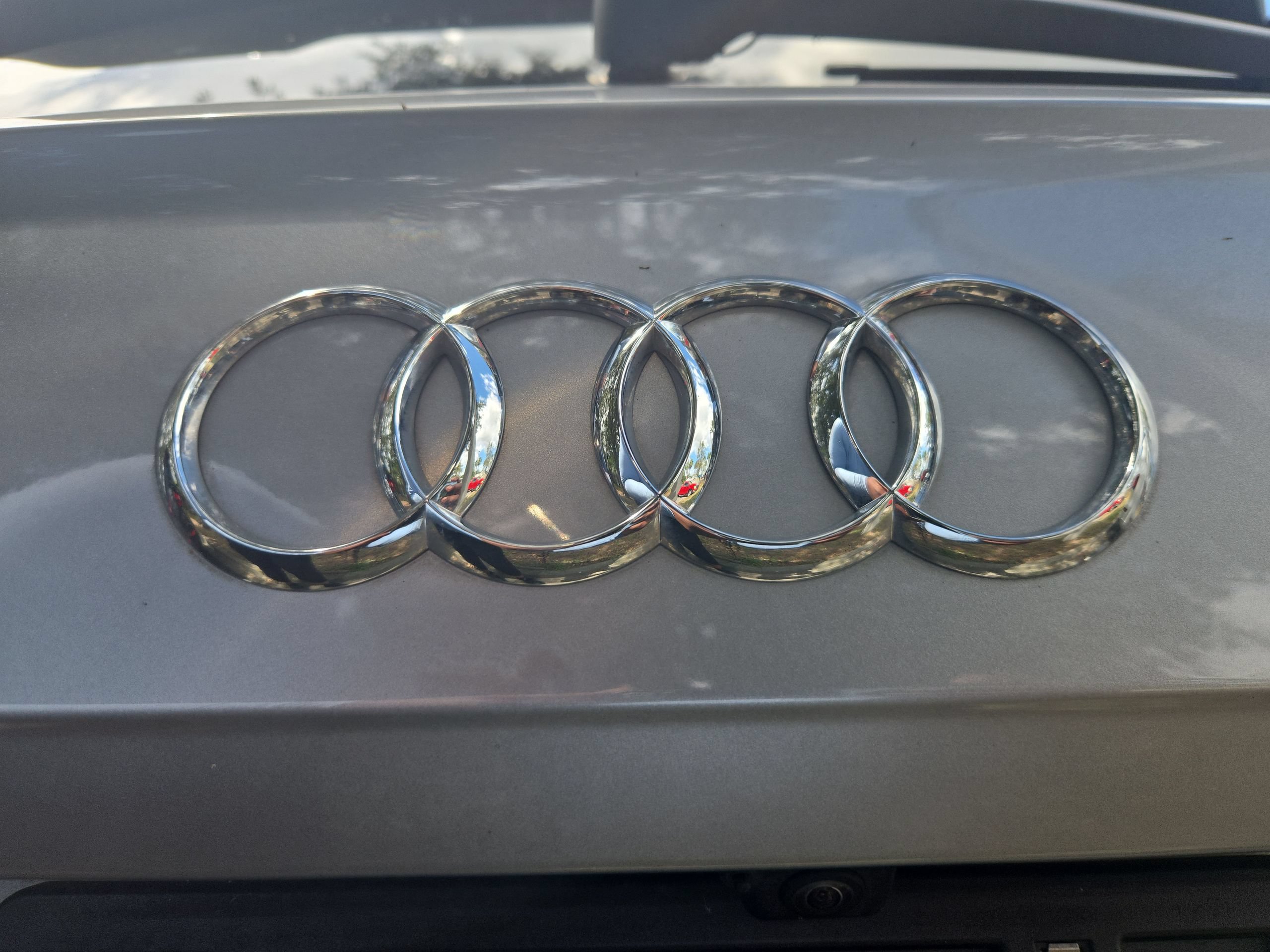 Used 2018 Audi SQ5 Prestige AWD/4WD image 12