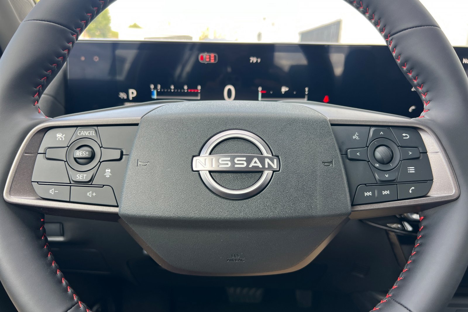 New 2027 Nissan Sentra SR w/ Floor Mat Package FWD image 19