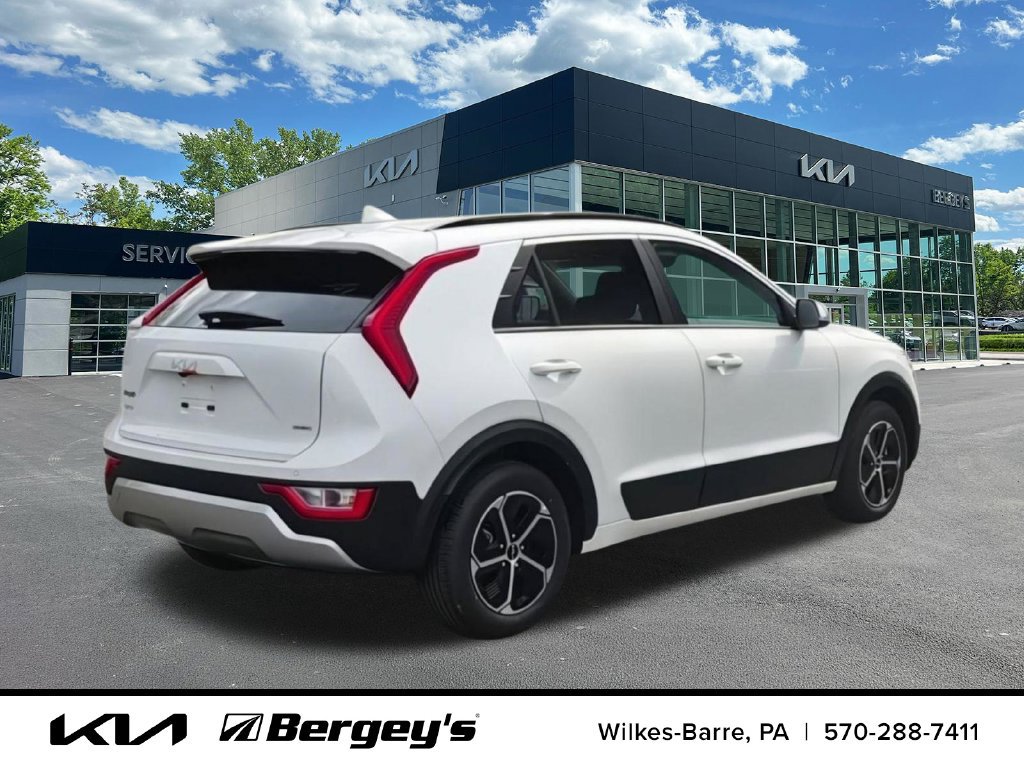 Certified 2025 Kia Niro EX w/ EX Cold Weather Package FWD image 10