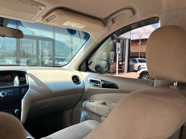 Used 2014 Nissan Pathfinder S FWD image 36