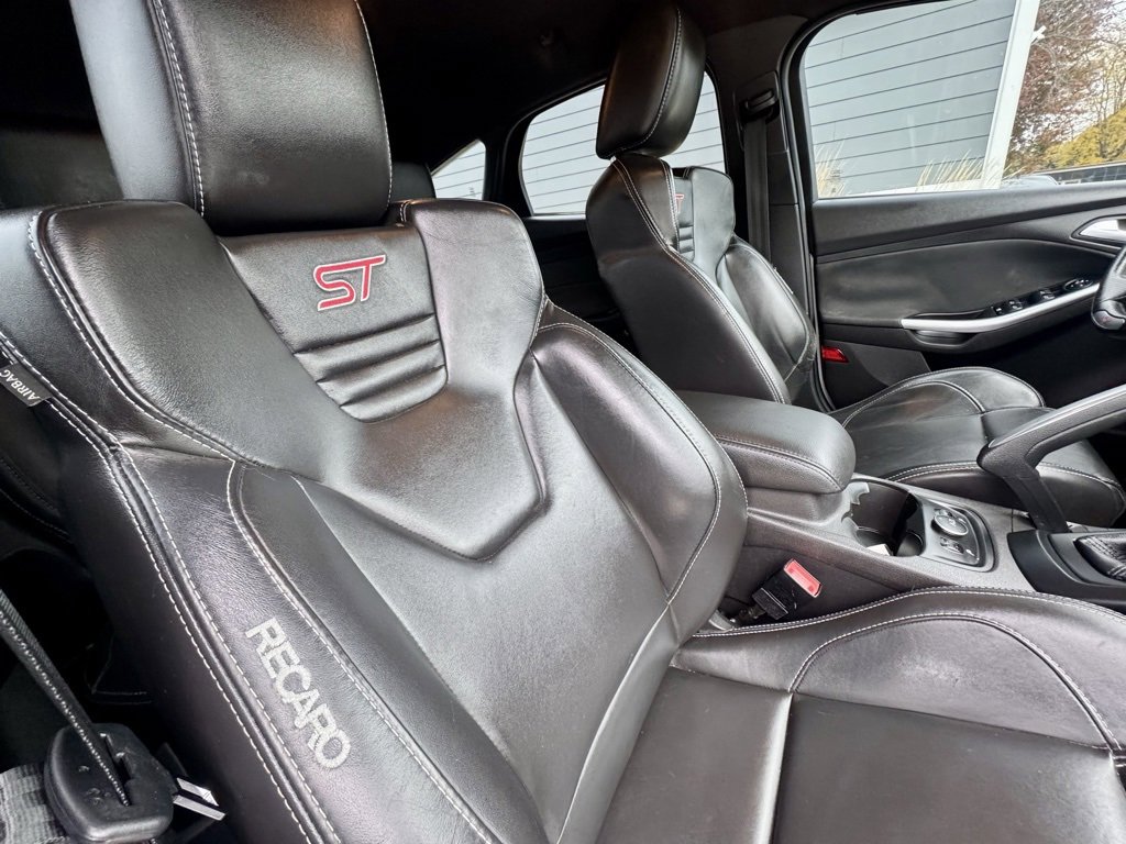 Used 2014 Ford Focus ST w/ Equipment Group 202A image 17