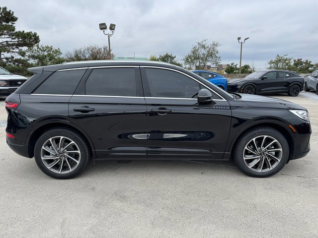 Used 2024 Lincoln Corsair Grand Touring w/ Equipment Group 302A image 7