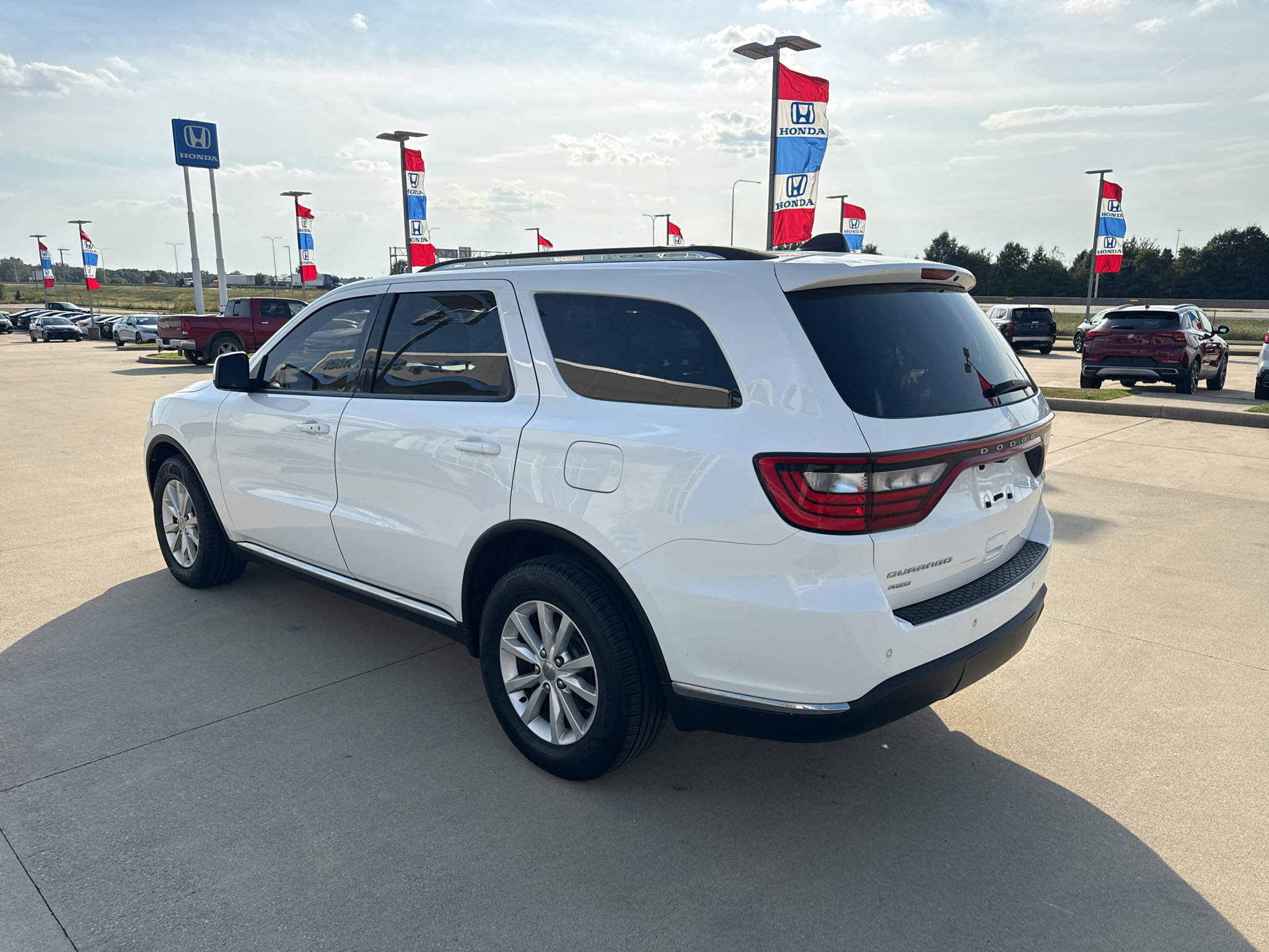 Used 2014 Dodge Durango SXT w/ Quick Order Package 23B AWD/4WD image 7
