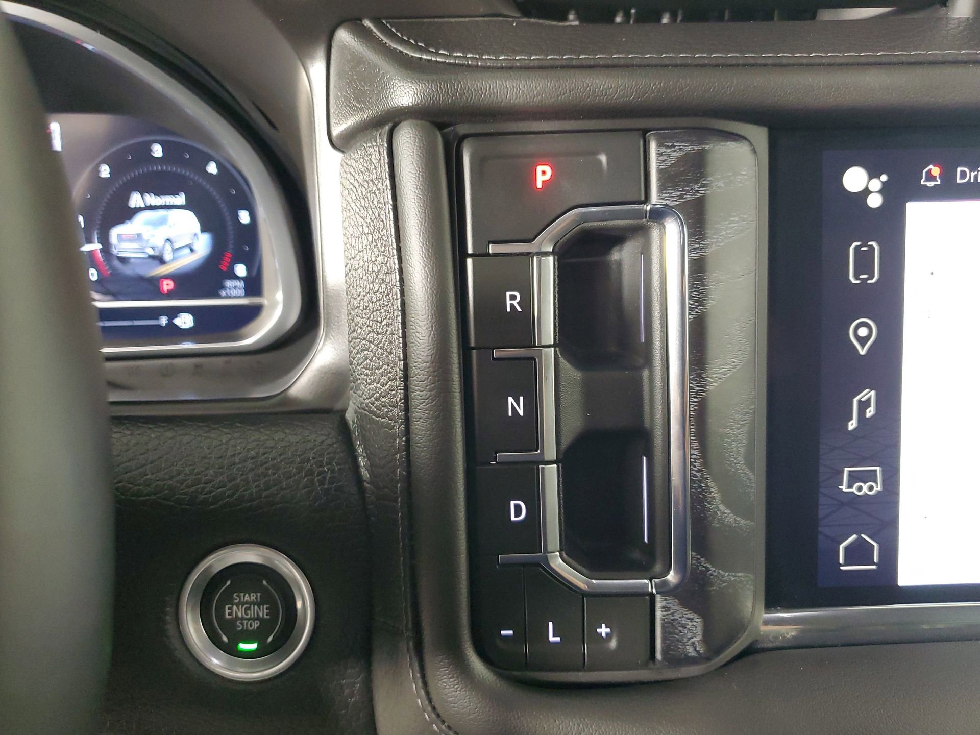 Used 2023 GMC Yukon Denali image 41
