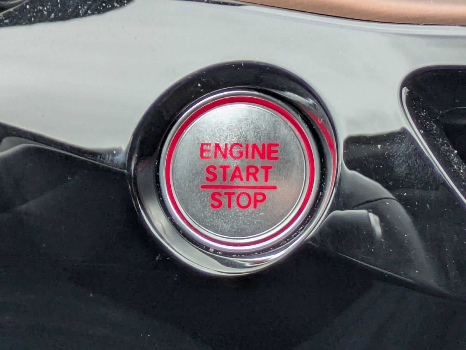 Used 2024 Acura MDX SH-AWD w/ Technology Package image 17